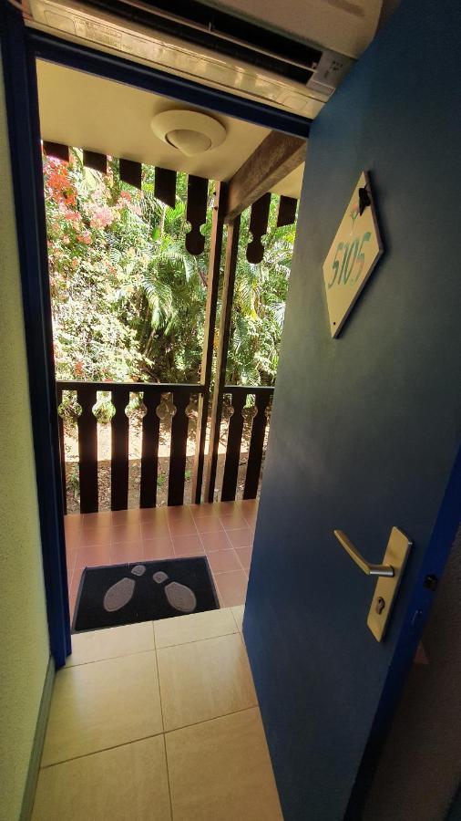 Appartamento Studio vue mer Le Colibri Sainte-Anne Esterno foto